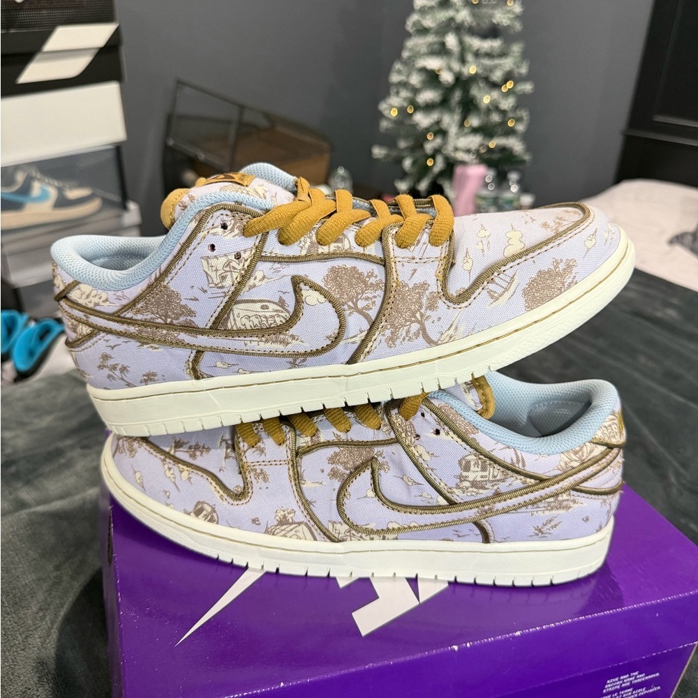 Nike SB Sneakers - Picture 3 of 8